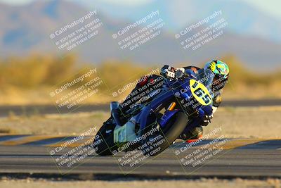 media/Jan-21-2023-CVMA (Sat) [[b9eef8ba1f]]/Race 12 Amateur Supersport Open/